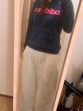 「adidas（アディダス）のアイテム（パーカー、ブルー系）」を使った、mayuさん（レディース・156cm）の冬コーディネート