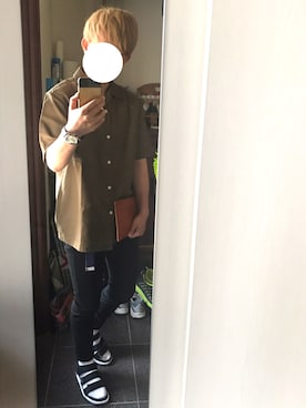 「UNIQLO（ユニクロ）のWOMEN ウルトラストレッチジーンズ（デニムパンツ）」を使った、KIHOTOさん（メンズ・161cm）の春コーディネート