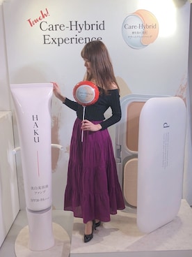 「パープル×黒」｜「アイテム（パンプス）」を使った、cananaさん（レディース・160cm）の春コーディネート
