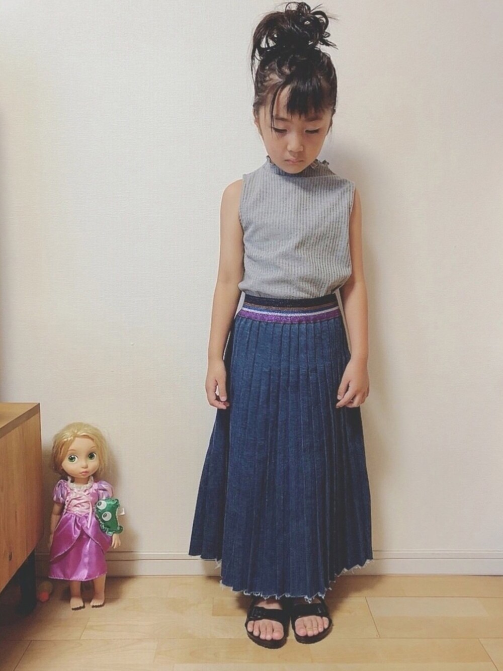 「birkenstock、Milano、2018ss、ロングスカート、gotoHollywood、ciaopanicTYPY、ノースリーブ、デニムスカート」｜「CIAOPANIC TYPYのテレコノースリーブTEE（Tシャツ/カットソー、ホワイト系）」を使った、⁂sooora⁂さん（キッズ・110cm）の夏コーディネートの1枚目の写真