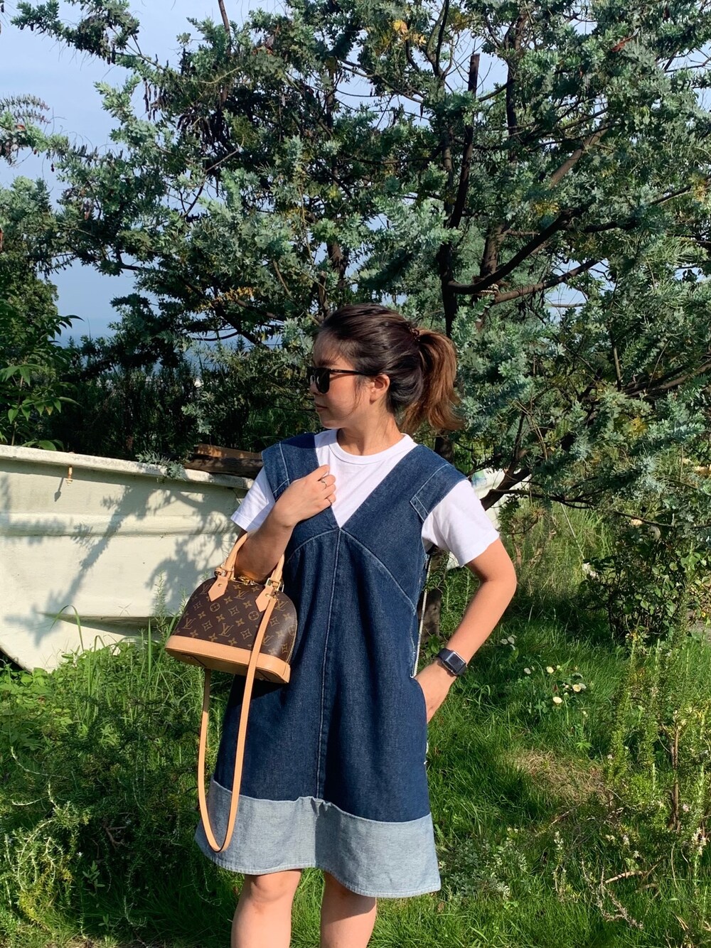 「ワンピース、COS、154cm」｜「COSのアイテム（ワンピース、ブルー系）」を使った、Momokaさん（レディース・154cm）の夏コーディネートの1枚目の写真