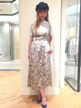 「フラワープリント」｜「アイテム（サロペット/オーバーオール）」を使った、DEICYさん（レディース・159cm）の春コーディネート