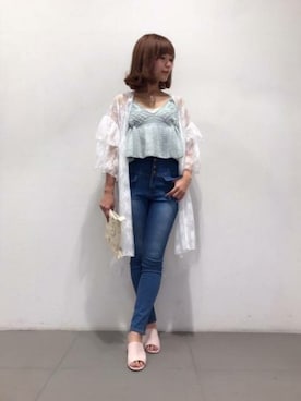 「ニットキャミソール」｜「アイテム（その他アウター）」を使った、DEICYさん（レディース・159cm）の春コーディネート