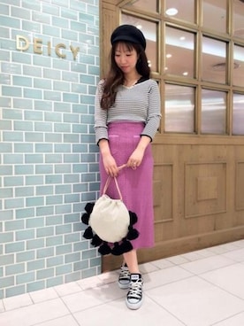 「ブラック」｜「アイテム（キャスケット）」を使った、DEICYさん（レディース・159cm）の春コーディネート