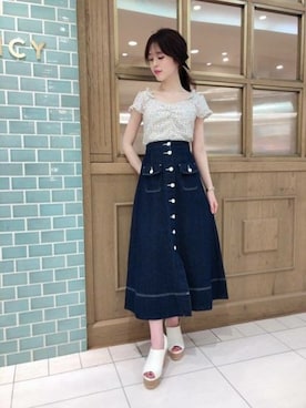「白×デニム」｜DEICYさん（レディース・158cm）の春コーディネート