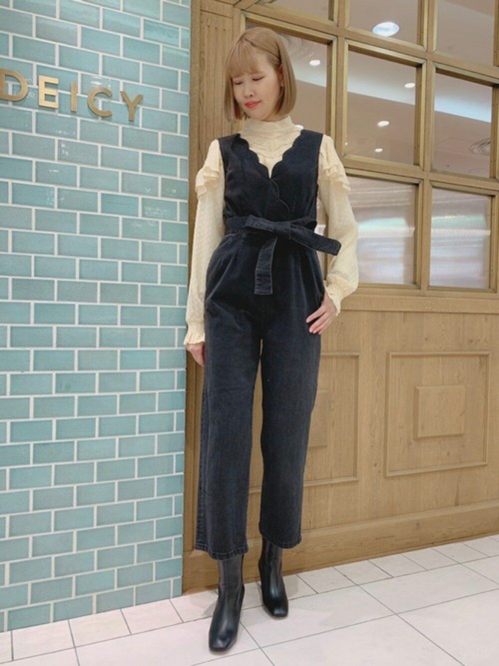 DEICY（デイシー）の「スカラップデニムサロペット（サロペット