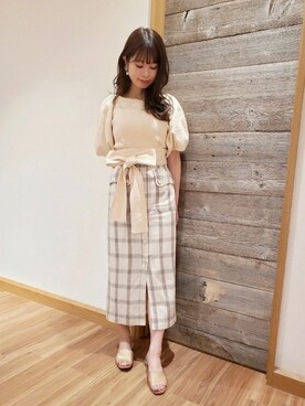 「ME COUTURE（ミークチュール）のアイテム（スカート）」を使った、DEICYさん（レディース・156cm）の春コーディネート