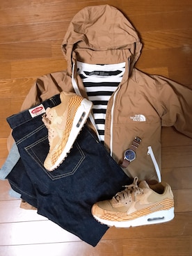 「AIRMAX90」｜「アイテム（腕時計）」を使った、はこさん（レディース・159cm）の冬コーディネート