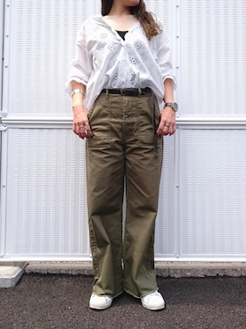 「カーキパンツ」｜さぐちさん（レディース・159cm）の秋コーディネート