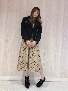 「シャツワンピ」｜「アイテム（ライダースジャケット）」を使った、MIIAさん（レディース・162cm）の冬コーディネート