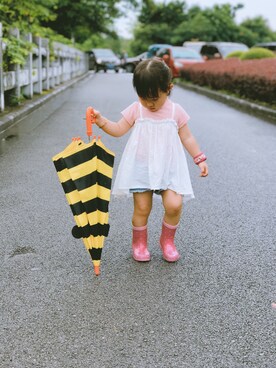 「b Roomのアイテム（ワンピース/ドレス、ピンク系）」を使った、Tangleleさん（キッズ・90cm）の夏コーディネート