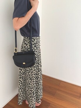 「LOWRYS FARM（ローリーズファーム）のハナクルミボタンＡラインスカート　828989（スカート、ホワイト系）」を使った、nana♡さん（レディース・163cm）の夏コーディネート