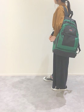 「UNIQLO（ユニクロ）のアイテム（シャツ/ブラウス、ブラウン系）」を使った、ちゃきさん（レディース・154cm）の春コーディネート