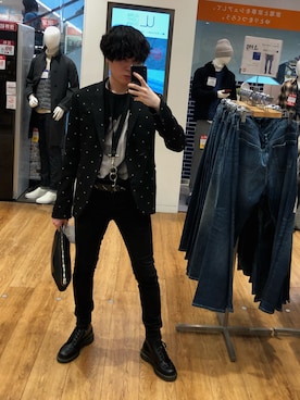 「NEIL BARRETT（ニールバレット）のアイテム（ジャケット/アウター）」を使った、NAOKIさん（メンズ・175cm）の秋コーディネート