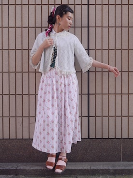 鈴木 彩花さんのコーディネート