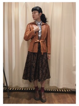 「レディース」｜「アイテム（その他アウター）」を使った、鈴木 彩花さん（レディース・164cm）の秋コーディネート