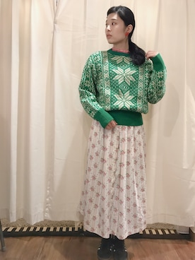 鈴木 彩花さんのコーディネート