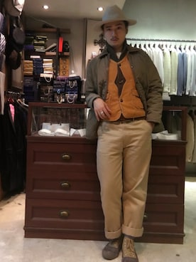 「hunting Jacket」｜Raymond Lunさん（メンズ・170cm）の冬コーディネート