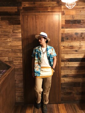 「menswear」｜「アイテム（アクセサリー）」を使った、Raymond Lunさん（メンズ・170cm）の夏コーディネート