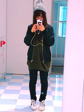 「RAY CASSIN（レイカズン）のアイテム（MA-1）」を使った、夢咲さん（レディース・156cm）の秋コーディネート