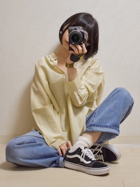 「ビッグシャツ」｜「アイテム（腕時計）」を使った、てんさん（レディース・155cm）の春コーディネート