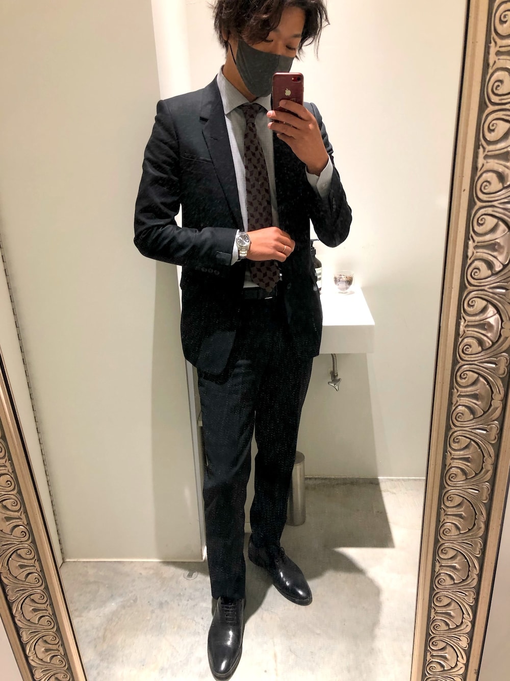 フォーマルな行事にピッタリのN.HOOLYWOOD COMPILE LINE 