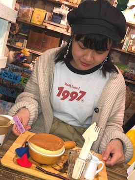 「アイテム（キャスケット）」を使った、まいしゃん ☺︎さん（レディース・164cm・10代）の春コーディネート
