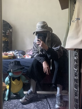 「KIKO KOSTADINOV（キコ コスタディノフ）のアイテム（ジャージ）」を使った、天才魔法少年さん（メンズ・172cm）の冬コーディネート