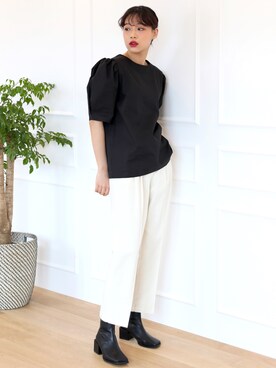 「ホワイトパンツ」｜「アイテム（スラックス）」を使った、by muni:rさん（レディース・167cm）の春コーディネート