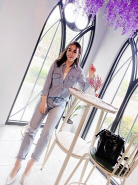 「CHARLES & KEITH（チャールズ & キース）のアイテム（スリッポン）」を使った、Joさん（レディース・158cm）の春コーディネート