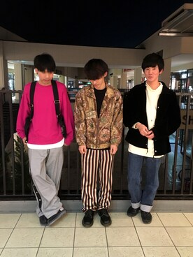 「иваси/イヴァシー（イヴァシー）のアイテム」を使った、あんころもちさん（メンズ・176cm）の春コーディネート