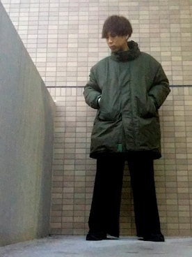 「アイテム（スリッポン）」を使った、あんころもちさん（メンズ・176cm・20代）の冬コーディネート