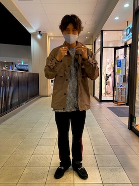 「MANEBU（マネブ）のアイテム（サンダル）」を使った、あんころもちさん（メンズ・176cm）の秋コーディネート