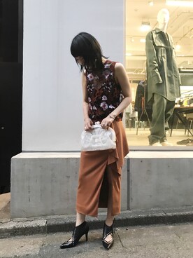 「mame（マメ）のアイテム（Tシャツ/カットソー）」を使った、arimskさん（レディース・163cm）の秋コーディネート