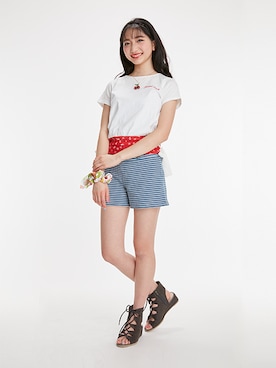 「アイテム（サンダル）」を使った、JENNIさん（キッズ・154cm）の夏コーディネート