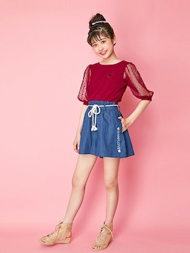 「アイテム（シューズ）」を使った、JENNIさん（キッズ・154cm）の夏コーディネート