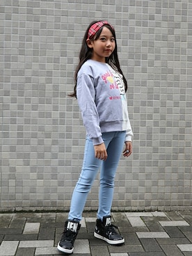 「アイテム（スウェット）」を使った、JENNIさん（キッズ・130cm）の秋コーディネート