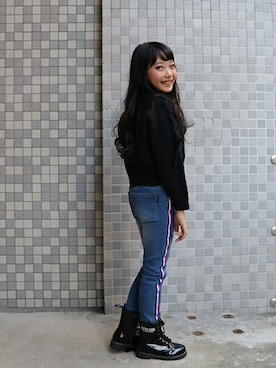 「アイテム（ニット/セーター）」を使った、JENNIさん（キッズ・130cm）の冬コーディネート