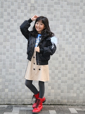 「アイテム（スカート）」を使った、JENNIさん（キッズ・129cm）の冬コーディネート