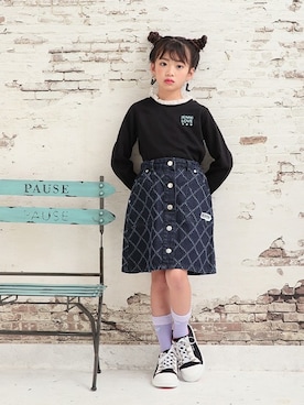 「アイテム（デニムスカート）」を使った、JENNIさん（キッズ・124cm）の冬コーディネート