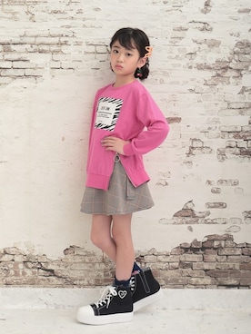 「アイテム（スカート）」を使った、JENNIさん（キッズ・124cm）の春コーディネート