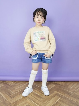 「アイテム（スウェット）」を使った、JENNIさん（キッズ・125cm）の秋コーディネート