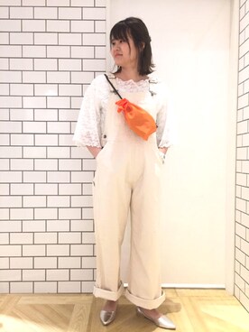 「シルバーシューズ」｜「アイテム（サロペット/オーバーオール）」を使った、LOWRYS FARM 大日STAFFさん（レディース・159cm）の春コーディネート