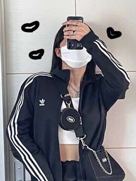 Adidas アディダス のジャージを使ったレディース人気ファッションコーディネート Wear