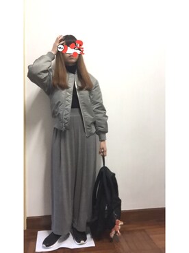「MONKI（モンキ）のアイテム（スニーカー）」を使った、じぇしーさん（レディース・153cm）の春コーディネート