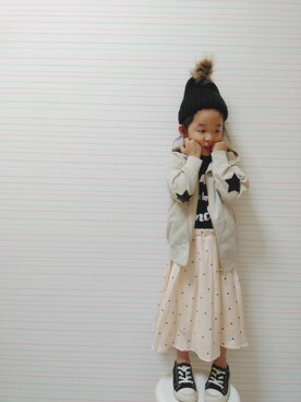「アイテム（スカート）」を使った、nippyさん（キッズ・100cm）の秋コーディネート