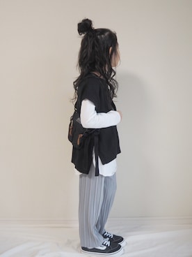 「GREGORY（グレゴリー）のGREGORY/グレゴリー QUICK POCKET S/クイックポケット S（ショルダーバッグ）」を使った、nippyさん（キッズ・110cm）の冬コーディネート