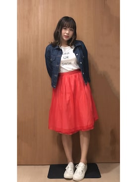 カラーフラワーリバーシブルスカートを使った人気ファッション ...