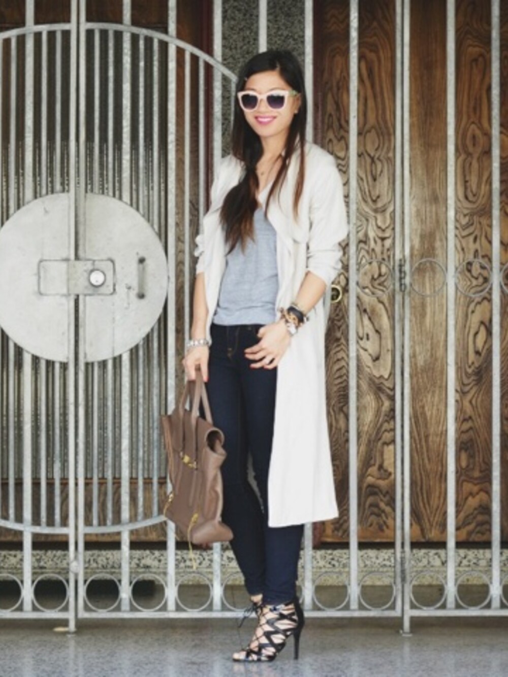 「3.1 phillip lim、BAG、coat、crisscross、H&M、heels、leather、Peep-toe、Prabal Gurung x Target、trench」｜Nancyさん（レディース）の春コーディネートの1枚目の写真