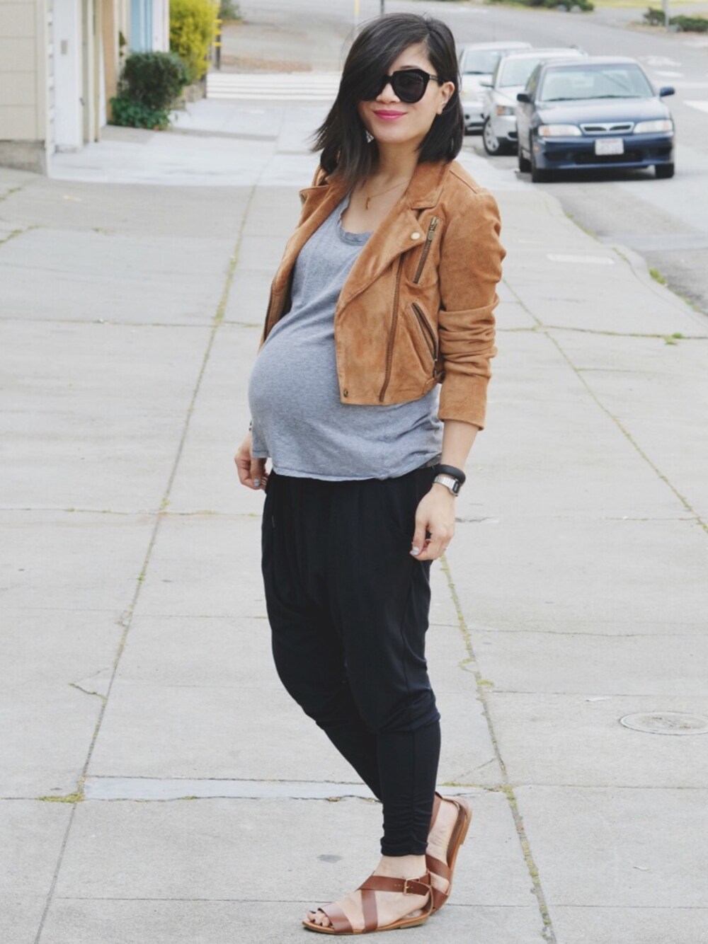 「harem、jacket 、pants、suede」｜Nancyさん（レディース）の春コーディネートの1枚目の写真